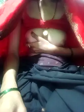 Snapshot of kajalbhabhi44 chatting on 18, 12, 2025 kajalbhabhi44 online show from 18, 12, 2025