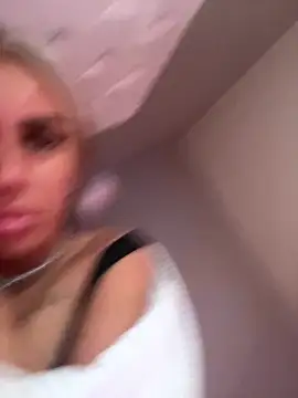 EllieMaeBaby online show from 21, 11, 2025