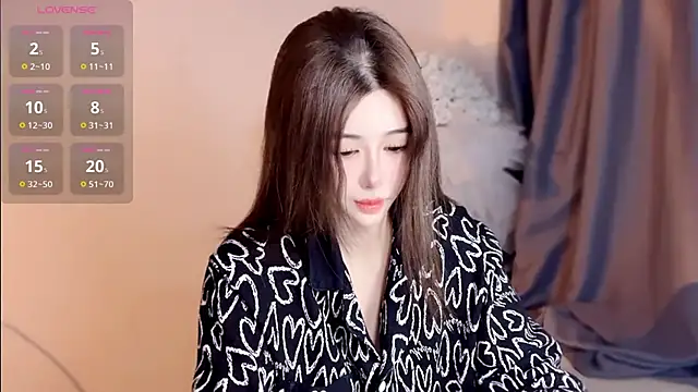 Tina-a online show from 29, 11, 2025