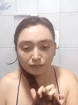 Anaa Rose online show from 1, 10, 2025