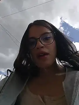 Snapshot of asumi_18 chatting on 7, 11, 2025 asumi 18 online show from 7, 11, 2025