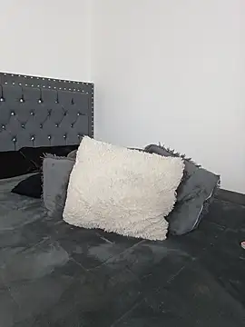 Snapshot of asumi_18 chatting on 11, 11, 2025 asumi 18 online show from 11, 11, 2025