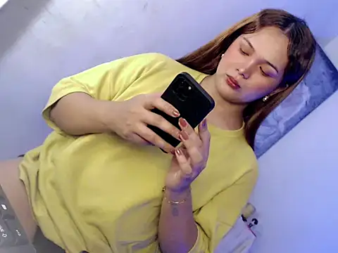 Snapshot of Sweet_angelinax chatting on 4, 3, 2026 Sweet angelinax online show from 4, 3, 2026