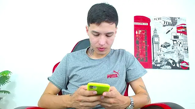 Snapshot of Cumandres18 chatting on 16, 2, 2026 Cumandres18 online show from 16, 2, 2026