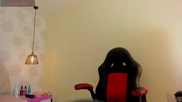 GIANAMILLER6 online show from 16, 11, 2025