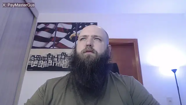 Snapshot of PayMasterGus chatting on 27, 10, 2025 PayMasterGus online show from 27, 10, 2025