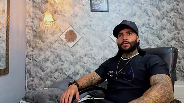 Apolo rousse1 online show from 7, 1, 2026