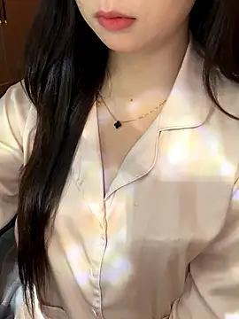 Nana kute20 online show from 4, 11, 2025