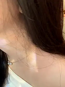 Nana kute20 online show from 15, 11, 2025