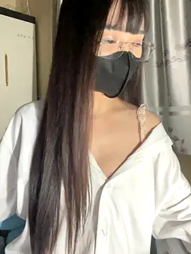 Dior baby online show from 13, 12, 2025