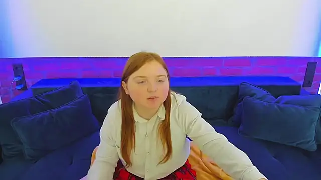 KattyRose8 online show from 13, 11, 2025