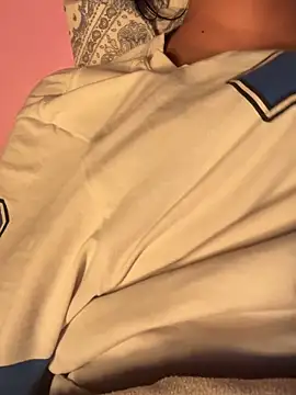 Snapshot of Neha18 chatting on 3, 2, 2026 Neha18 online show from 3, 2, 2026