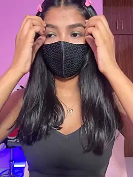 Snapshot of Neha18 chatting on 28, 3, 2026 Neha18 online show from 28, 3, 2026