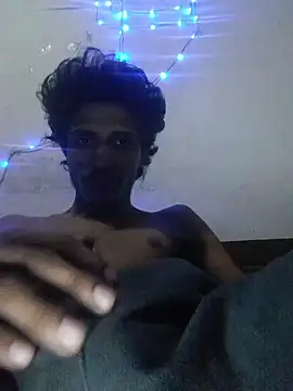 Snapshot of Ashy2001 chatting on 10, 10, 2025 Ashy2001 online show from 10, 10, 2025