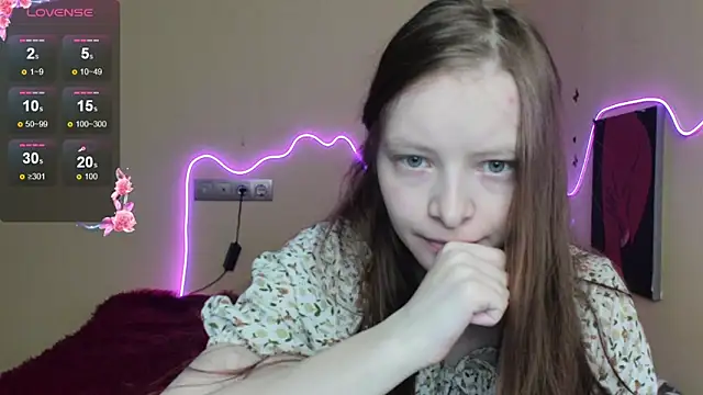 AliceHaris online show from 2, 11, 2025