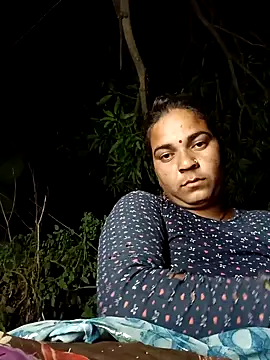 Radha hotx online show from 25, 10, 2025