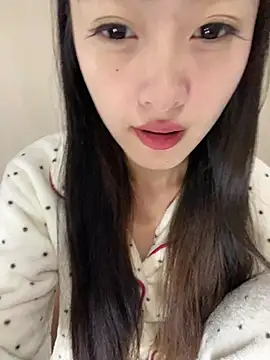 Snapshot of MengMeng0515 chatting on 23, 4, 2026 MengMeng0515 online show from 23, 4, 2026