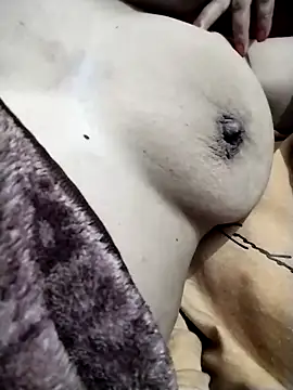 beena01 online show from 7, 1, 2026