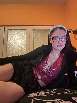 Snapshot of Larra69 chatting on 1, 2, 2026 Larra69 online show from 1, 2, 2026