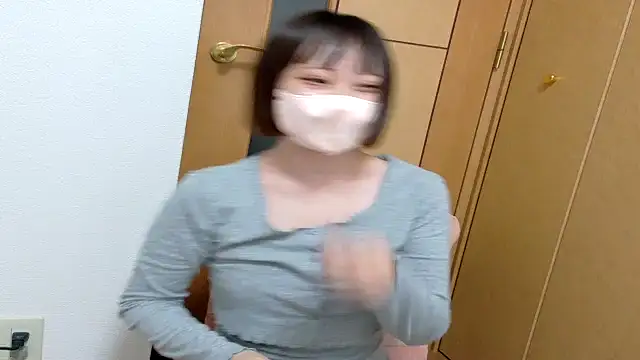 Snapshot of -nene-chan chatting on 31, 10, 2025 -nene-chan online show from 31, 10, 2025