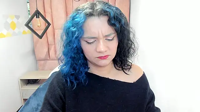 Kiara Cruz   online show from 17, 10, 2025