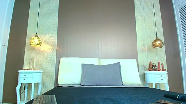 Snapshot of Tiifany_Baker chatting on 24, 10, 2025 Tiifany Baker online show from 24, 10, 2025