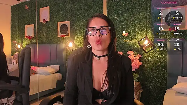 Linagh  online show from 30, 9, 2025