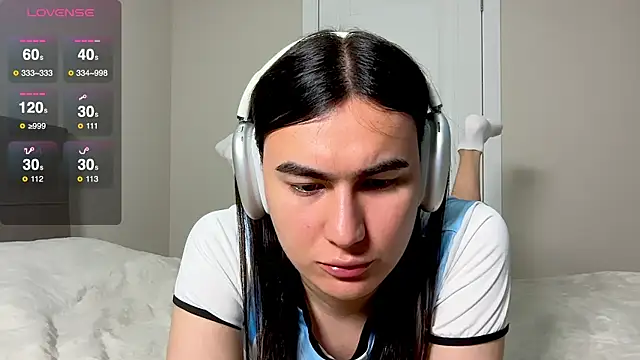 Snapshot of HeyAlena chatting on 19, 7, 2026 HeyAlena online show from 19, 7, 2026