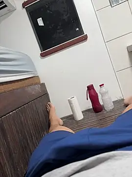 Snapshot of vfw2025 chatting on 17, 1, 2026 vfw2025 online show from 17, 1, 2026