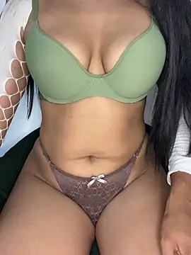 Akiira 00 online show from 30, 4, 2026