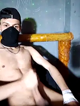 Snapshot of AnthonyDida chatting on 16, 12, 2025 AnthonyDida online show from 16, 12, 2025