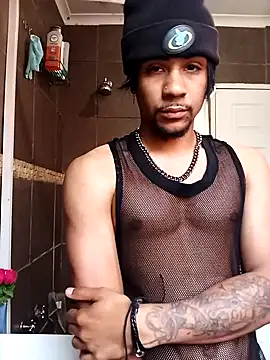 Snapshot of Longstickboy666 chatting on 3, 10, 2025 Longstickboy666 online show from 3, 10, 2025