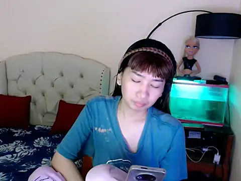 ShantalFoxxy  online show from 23, 2, 2026