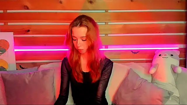 Lori Williams online show from 3, 12, 2025