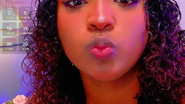 Cristal-Jonnes online show from 11, 10, 2025