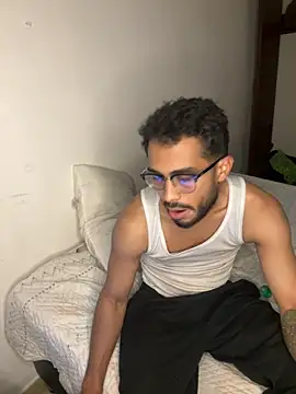 TU-MORENOO online show from 24, 11, 2025