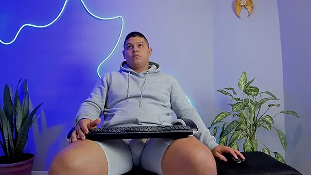 Maximus Steel online show from 13, 10, 2025