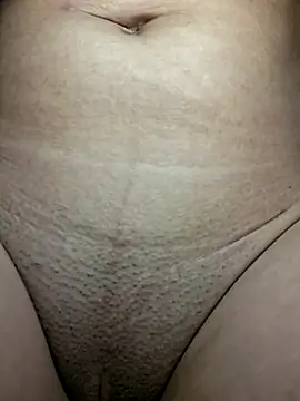 Elianasuarezz online show from 9, 2, 2026