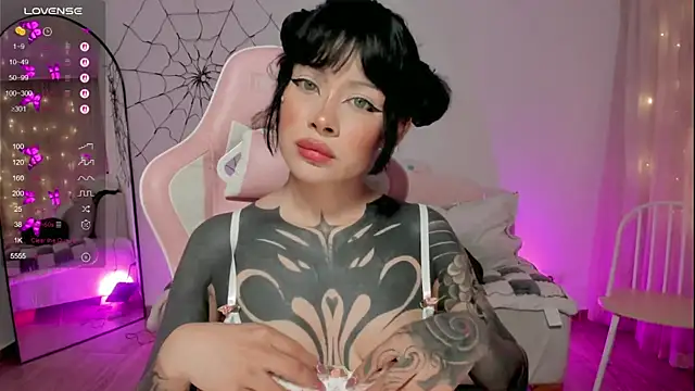 AlinaLukyanova online show from 16, 11, 2025