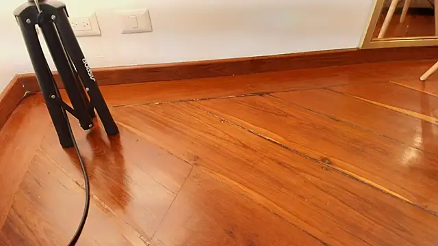 zarah andrew   online show from 28, 10, 2025