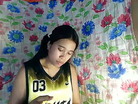 Pinay Skinny18 online show from 21, 9, 2025