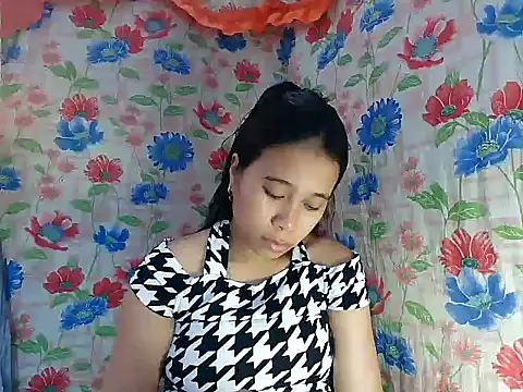 Pinay Skinny18 online show from 10, 10, 2025