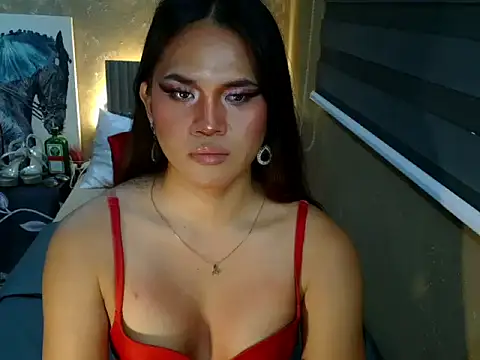 Snapshot of YllanaAltheaXxX chatting on 2, 4, 2026 YllanaAltheaXxX online show from 2, 4, 2026