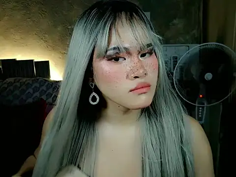 Snapshot of YllanaAltheaXxX chatting on 22, 4, 2026 YllanaAltheaXxX online show from 22, 4, 2026