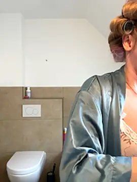 Snapshot of _Katherine_Pierce_ chatting on 1, 12, 2025 Katherine Pierce online show from 1, 12, 2025