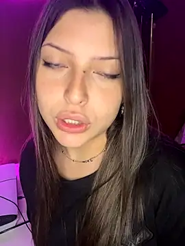 Snapshot of kiramedi chatting on 21, 9, 2025 kiramedi online show from 21, 9, 2025