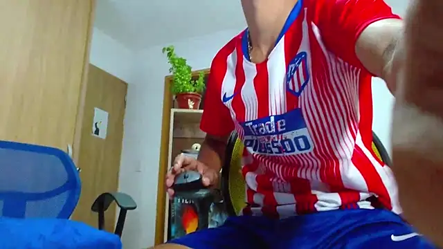 skinny23cm online show from 28, 10, 2025