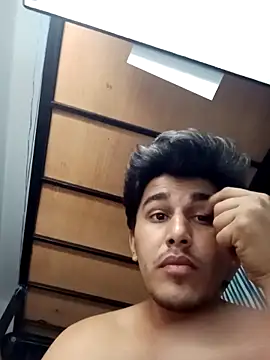 HarryChoudhary21 online show from 17, 4, 2026