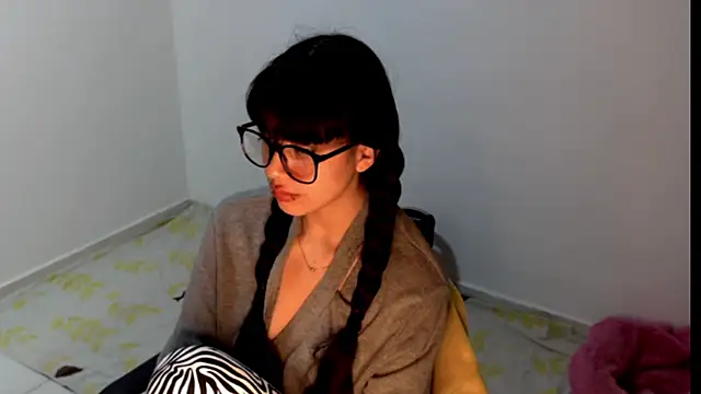 Snapshot of meganmiauu chatting on 25, 5, 2026 meganmiauu online show from 25, 5, 2026