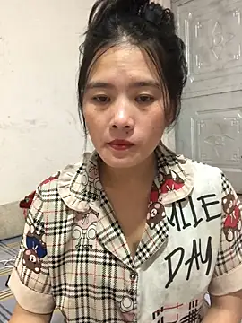 Snapshot of Maymay97 chatting on 1, 10, 2025 Maymay97 online show from 1, 10, 2025